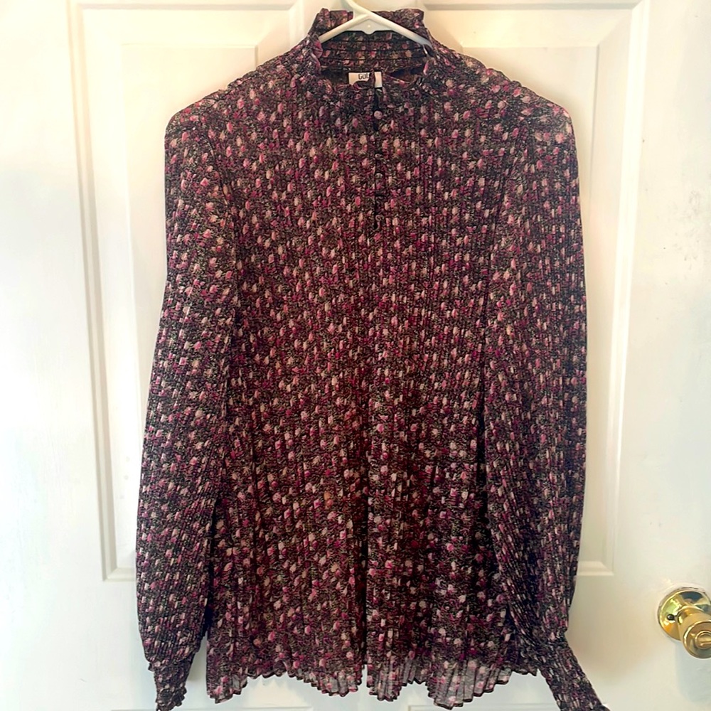 CAbi Knife Pleat Blouse